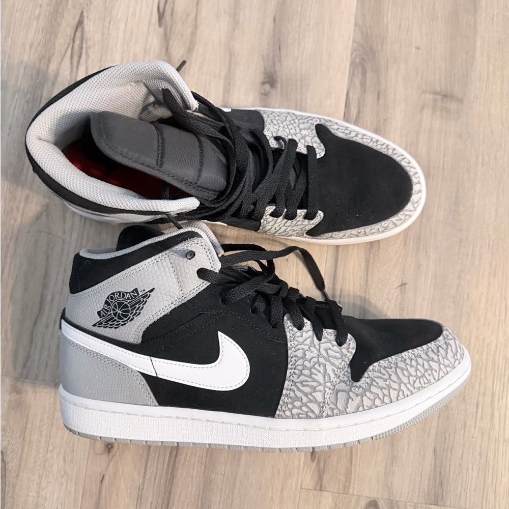 Nike Black and Gray Mid-Top Sneakers